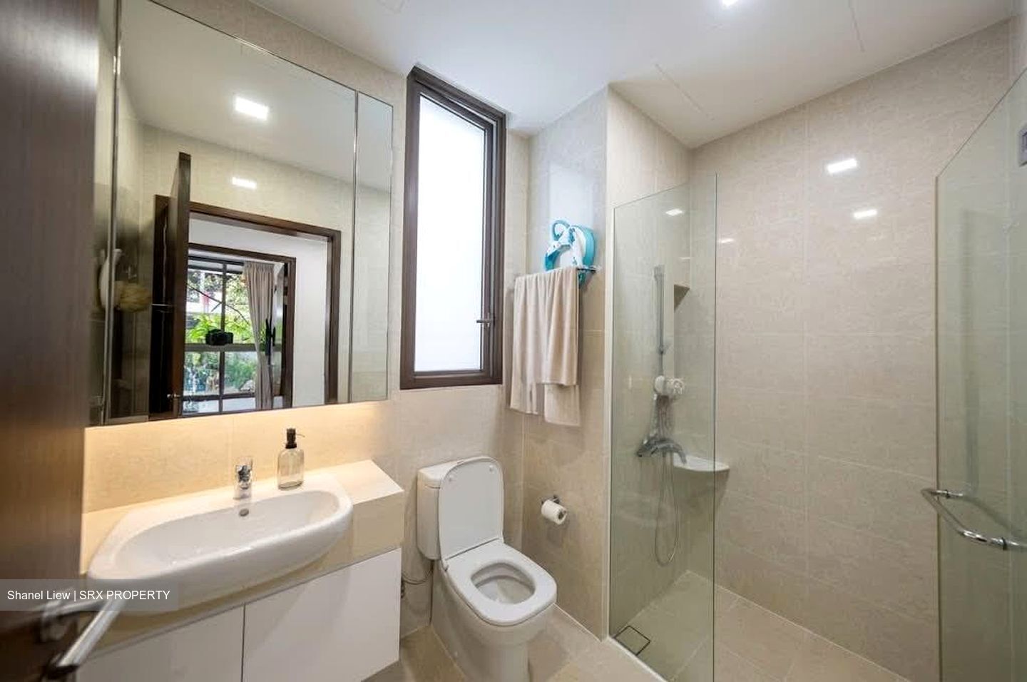 Archipelago (D16), Condominium #580935271